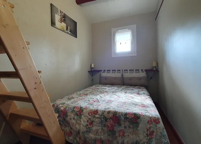 Hébergement de vacances Maison De à 300m De La à - 6 Pers, Terrasse, Parking, Proche Forêt - Fr-1-476-167